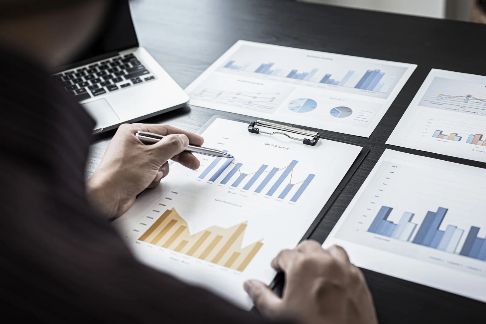 financial-services.webp