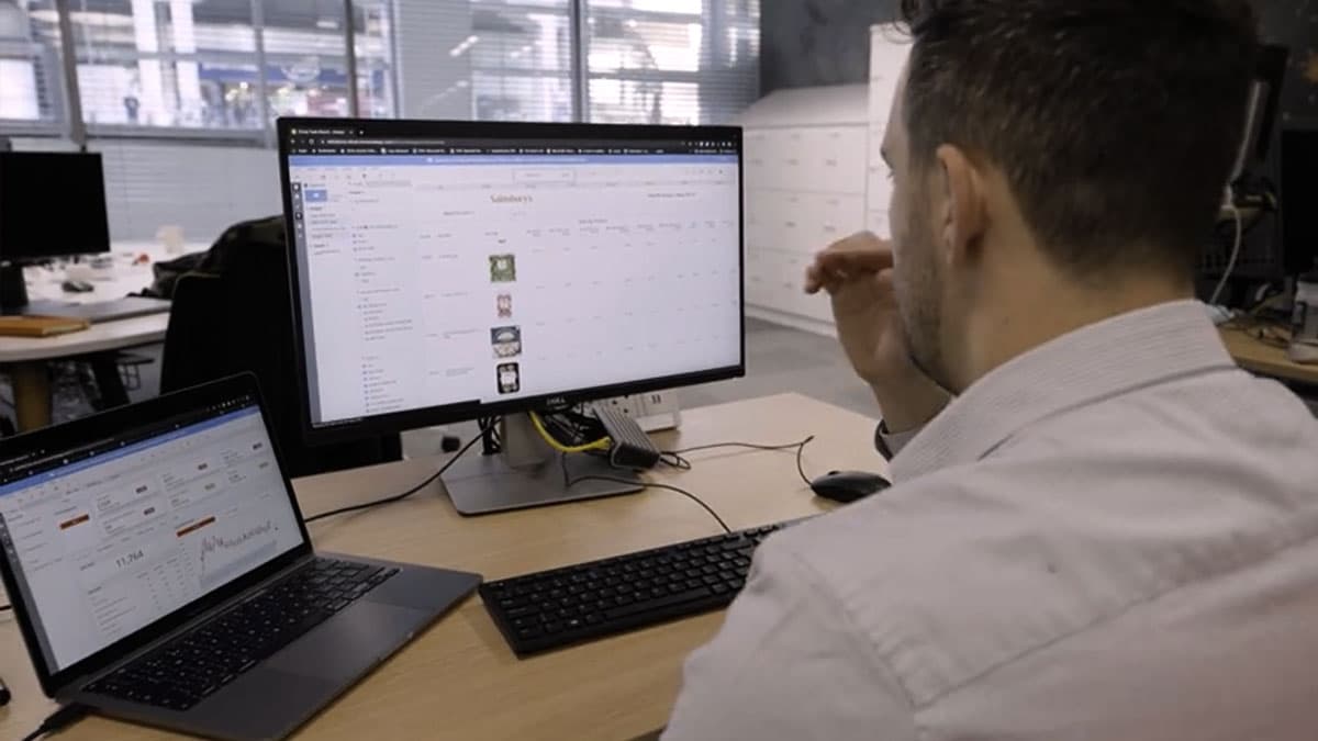 Video thumbnail - Sainsbury's: Enhance Customer Experience Through Your Data