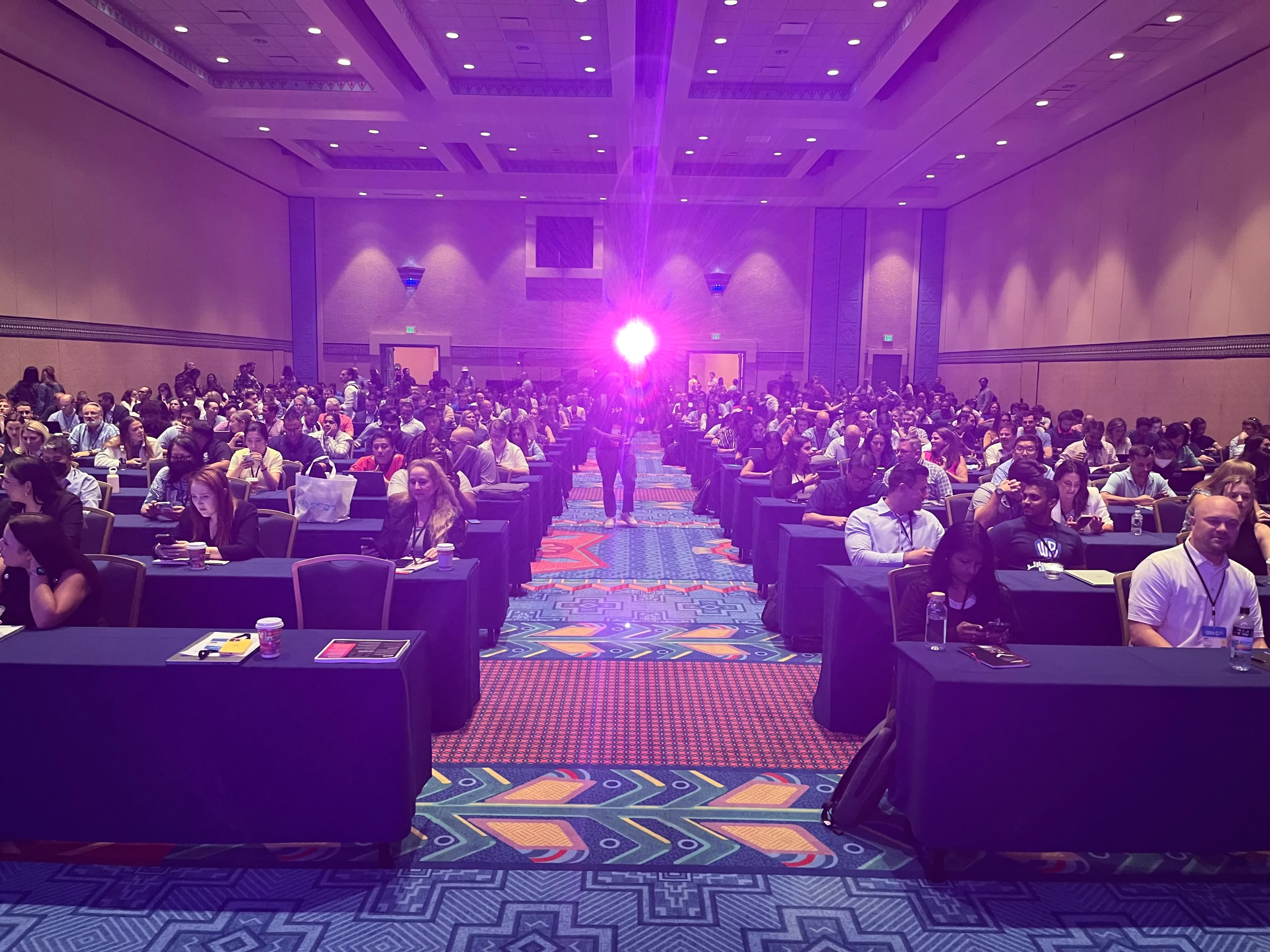 blog_graphic_a-magical-experience-exhibiting-disney_keynote.webp