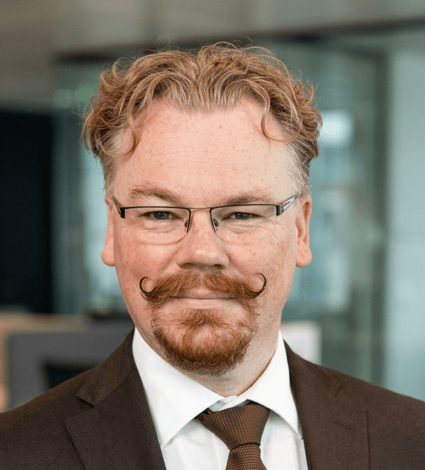Nick Barth Headshot copy.png